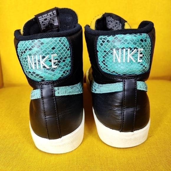 Nike Blazer Mid 77 VNTG \'Snakeskin Swoosh\' Turquoise Black Sneakers Men\'s  10.5 main image 7